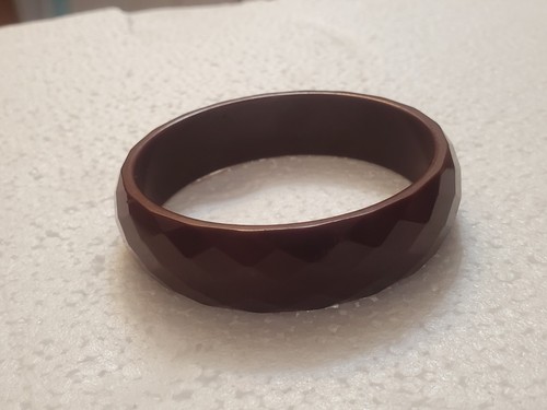 Vintage faceted bakelite - vintage,