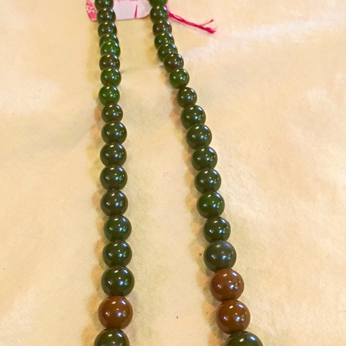 Bakelite dark green necklace - ,